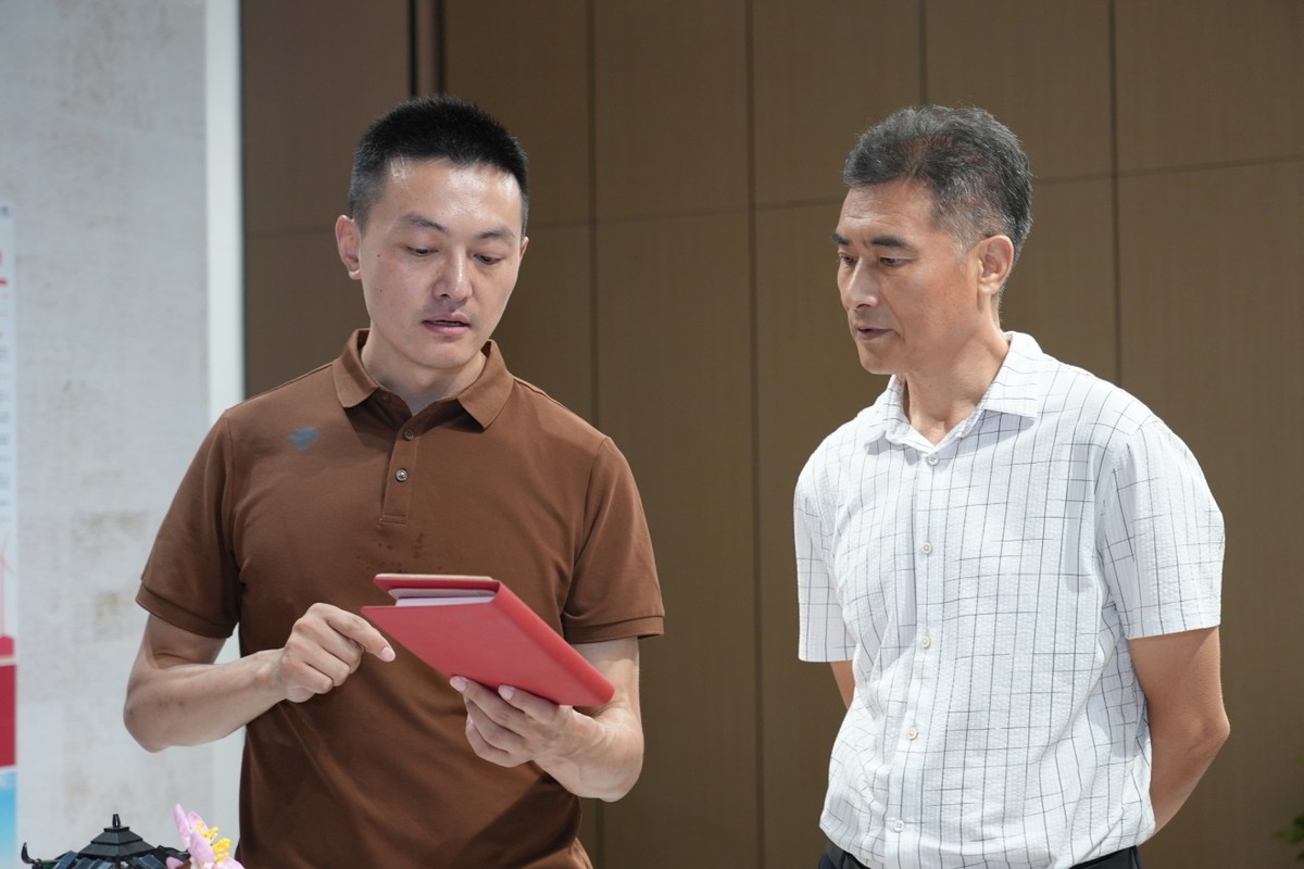 以文創(chuàng)賦能農(nóng)創(chuàng),衢州學院考察團到訪人民文創(chuàng)進行深入交流