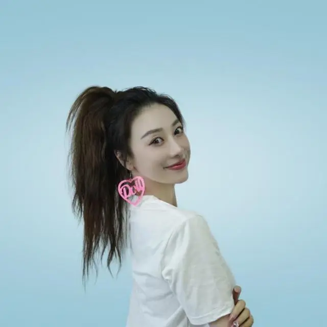這是我國(guó)第一首專門唱油菜花的歌