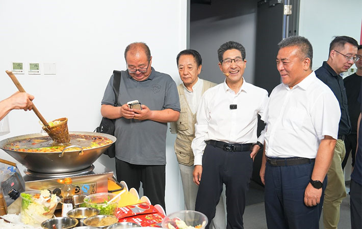何效祖在“人民學習”談甘肅文旅整合營銷與創(chuàng)新實踐
