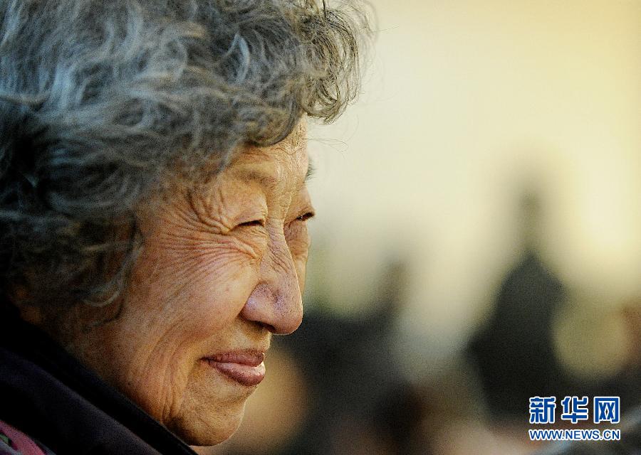 中戲96班“考古視頻”刷屏，背后的她藏不住了