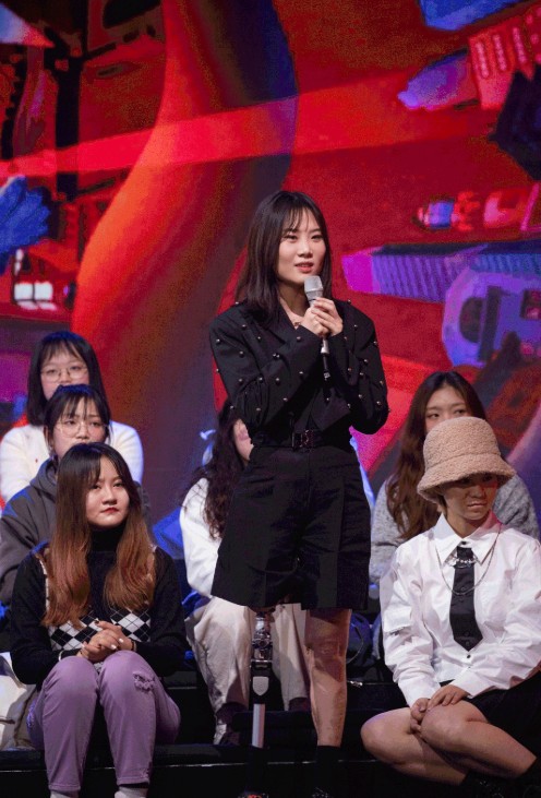 “鋼腿女孩”牛鈺，穿越地震陰霾活成一道光亮