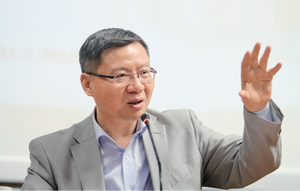 專訪復旦大學特聘教授張維為：有交鋒，才能更好地交流