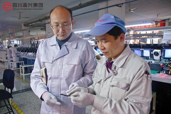 卜炳策:精益求精,走好電子科技企業(yè)轉(zhuǎn)型路