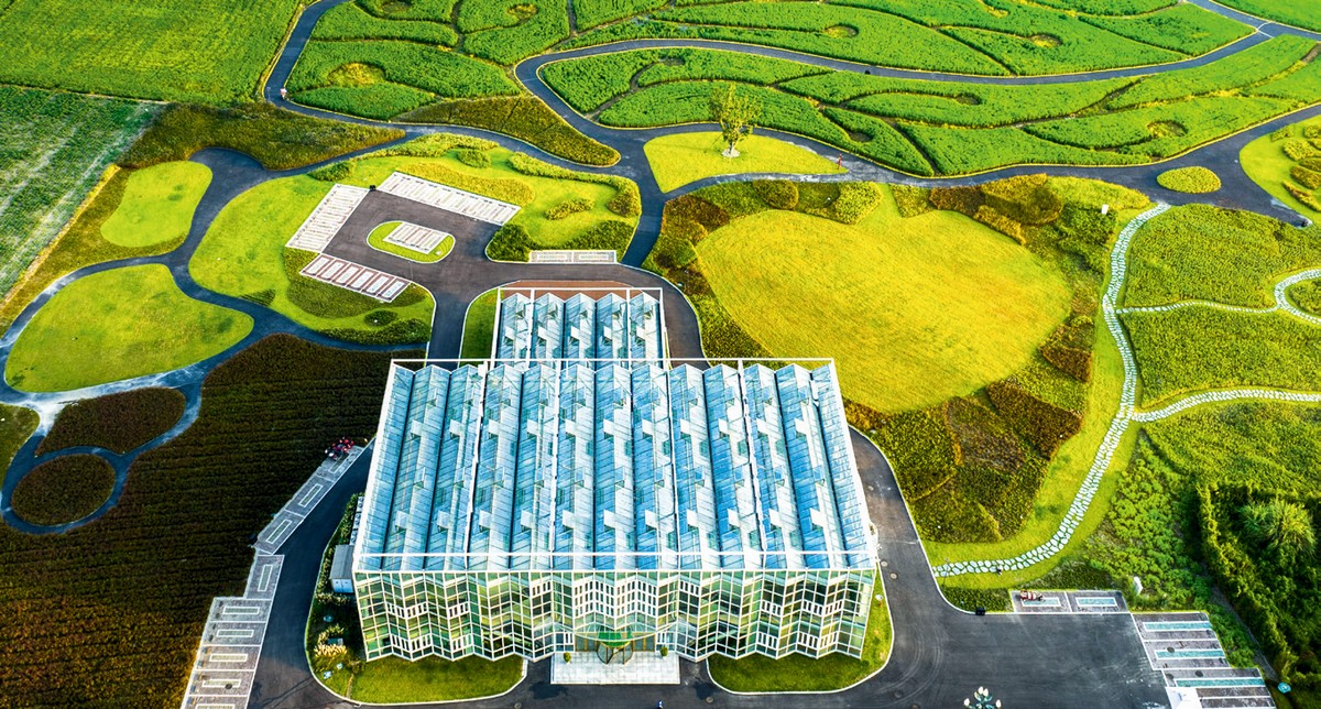 數(shù)字賦能新基建、新智造、新農(nóng)業(yè)
