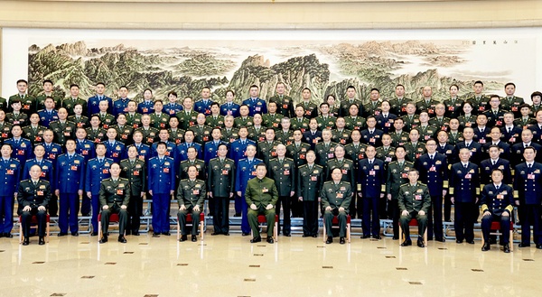 習(xí)近平出席解放軍和武警部隊代表團全體會議
