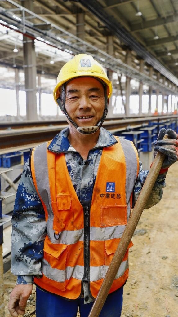 這個“五一”，成都軌道交通27號線一期建設(shè)者堅守一線