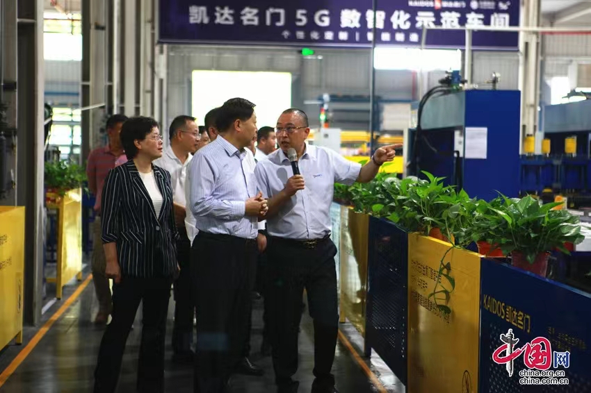 四川省總工會(huì)調(diào)研德陽(yáng)市工會(huì)蹲點(diǎn)工作和職工隊(duì)伍穩(wěn)定情況