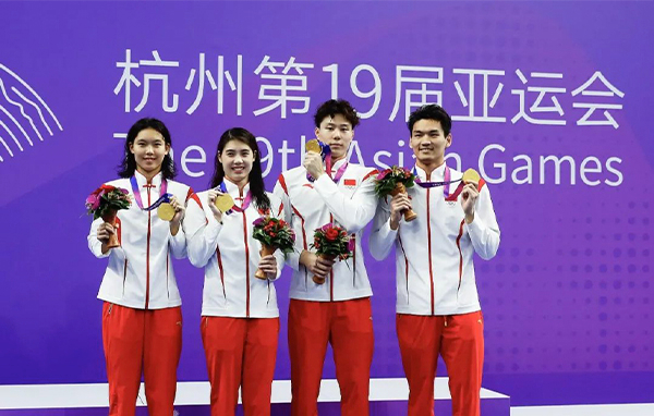 28金！中國(guó)游泳夢(mèng)之隊(duì)完美收官