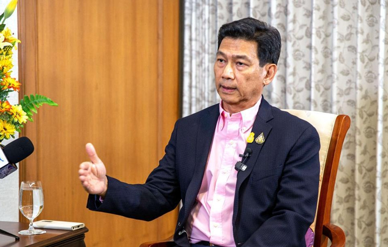 泰國(guó)副總理兼外長(zhǎng)班比，談共建“一帶一路”倡議