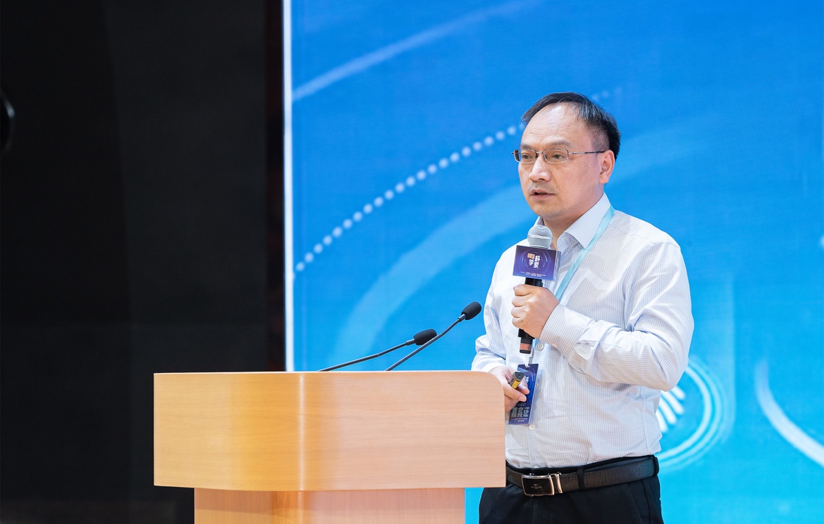 中國科學(xué)技術(shù)大學(xué)火災(zāi)科學(xué)國家重點(diǎn)實(shí)驗(yàn)室王青松研究員作主題報(bào)告