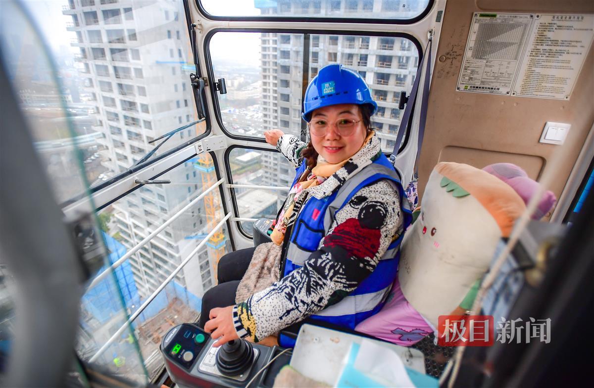 塔吊女司機(jī)：“云端”的不凡人生