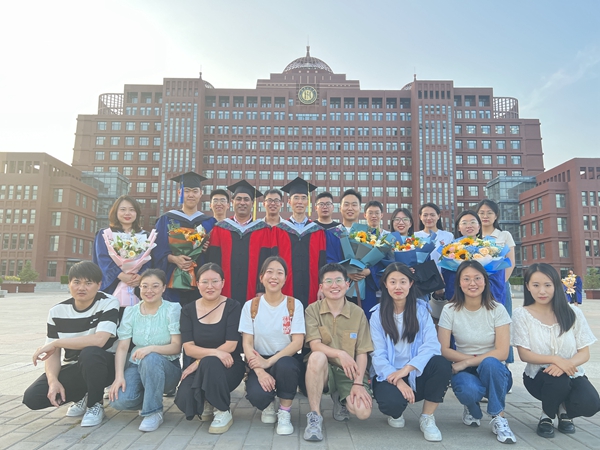 專訪法國(guó)國(guó)家藥學(xué)科學(xué)院院士張勇民：我見證了中法科技交流四十年