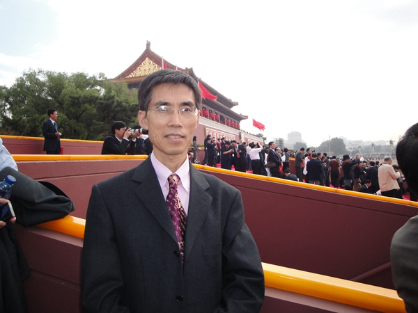 專訪法國(guó)國(guó)家藥學(xué)科學(xué)院院士張勇民:我見證了中法科技交流四十年